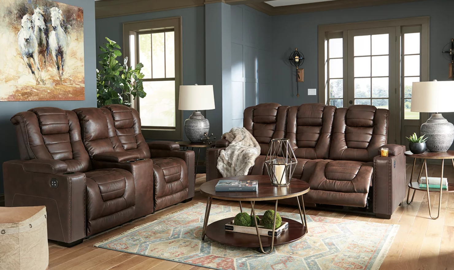 Modern Heritage Owner's Box 3-Seater Dual-Sided Power Reclining Sofa in Brown - Image 4
