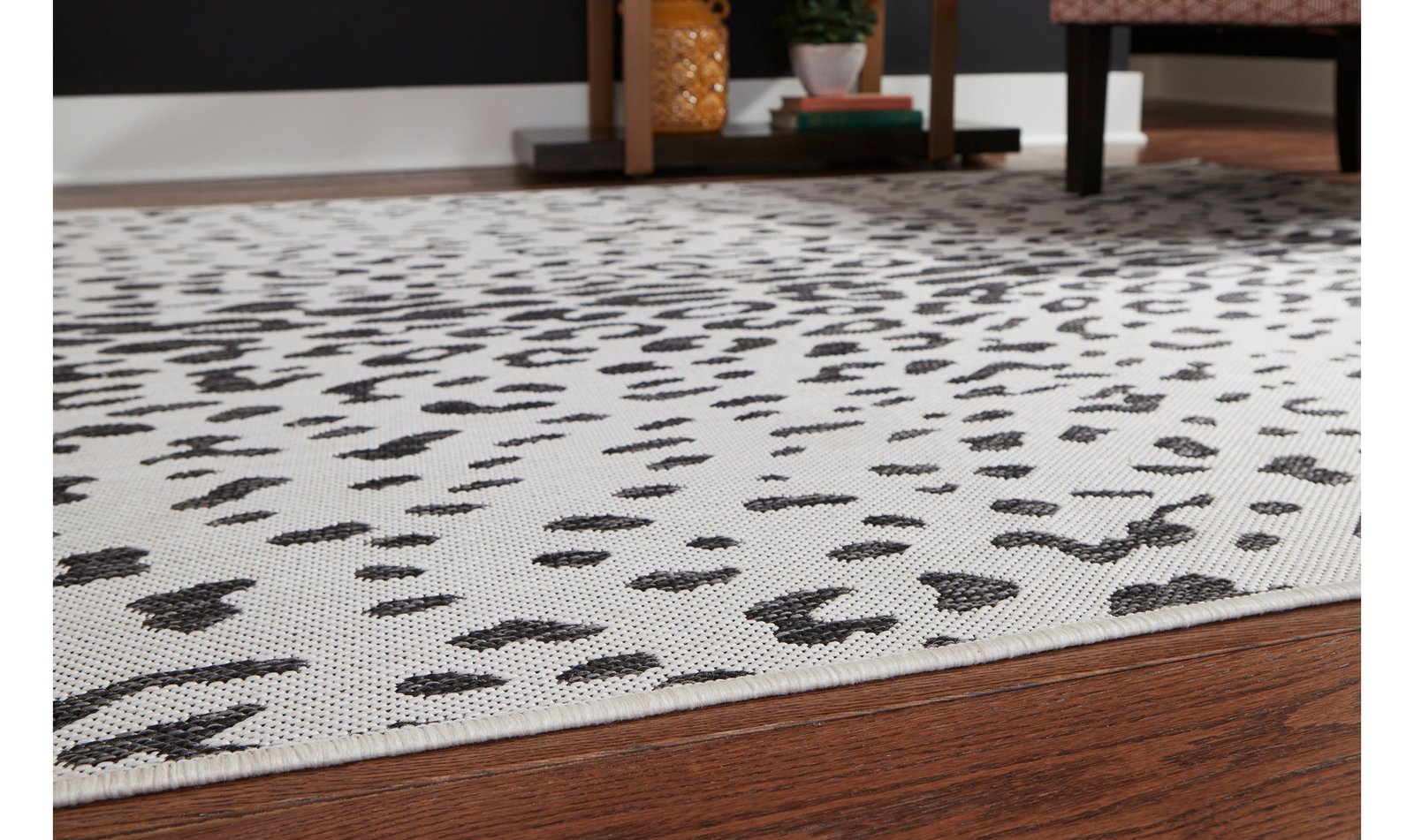 Samya 5'3" x 7'7" Rug